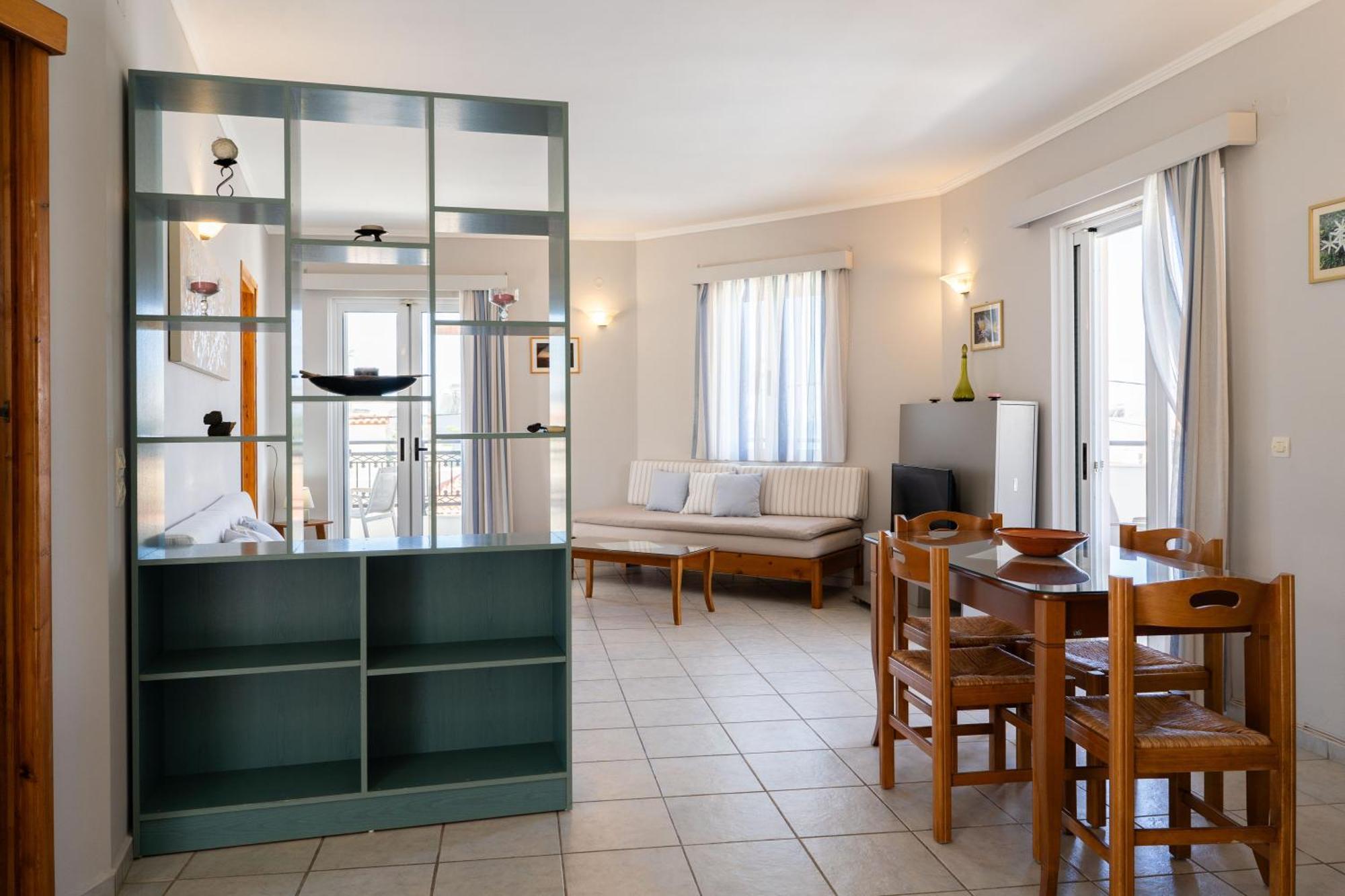 Medousa Studio & Apartments Плакиас Экстерьер фото